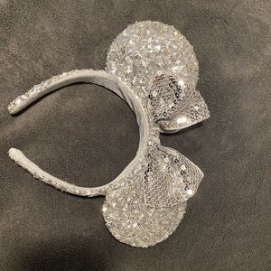 Offical Disney Silver Minnie Ears